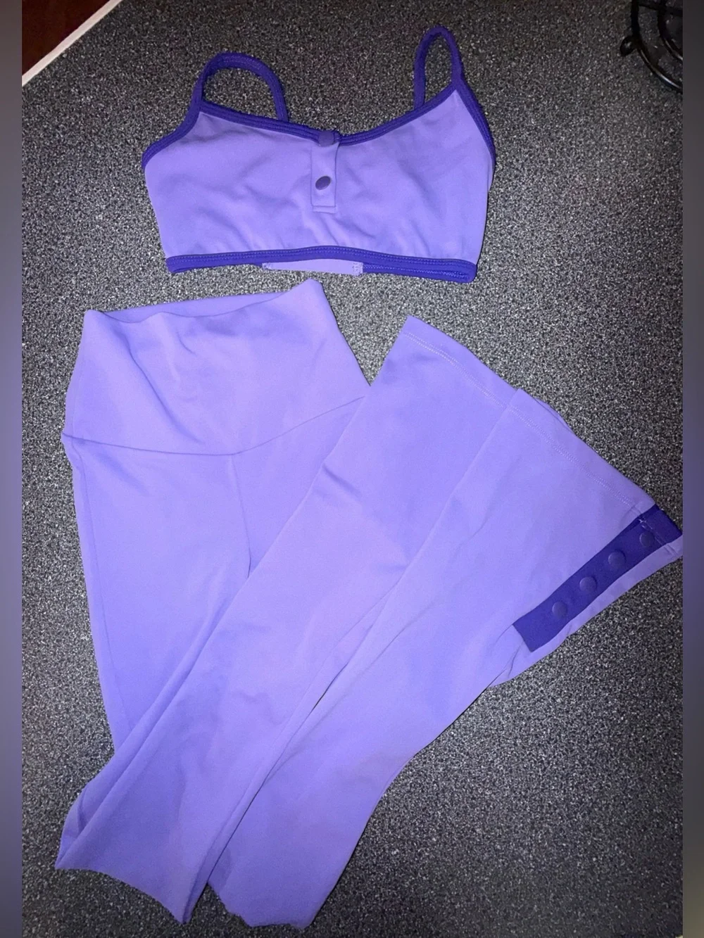 Five Dance-wear 2 Piece Set Lavender Bra & Pants Size Youth X-Large